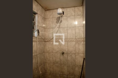 Casa à venda com 177m², 3 quartos e 2 vagas Casa à venda com 177m², 3 quartos e 2 vagasBanheiro Social