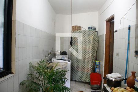 Casa à venda com 177m², 3 quartos e 2 vagas Casa à venda com 177m², 3 quartos e 2 vagasÁrea de Serviço