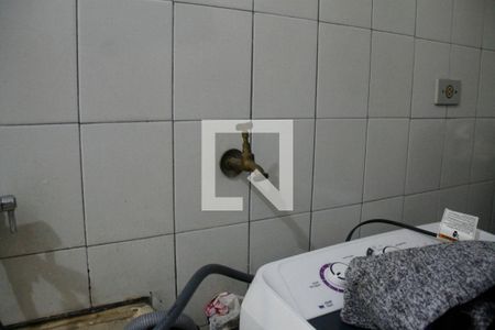 Casa à venda com 177m², 3 quartos e 2 vagas Casa à venda com 177m², 3 quartos e 2 vagasÁrea de Serviço