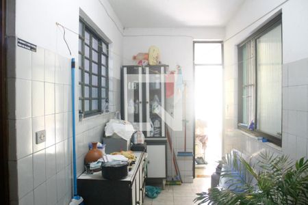 Casa à venda com 177m², 3 quartos e 2 vagas Casa à venda com 177m², 3 quartos e 2 vagasÁrea de Serviço