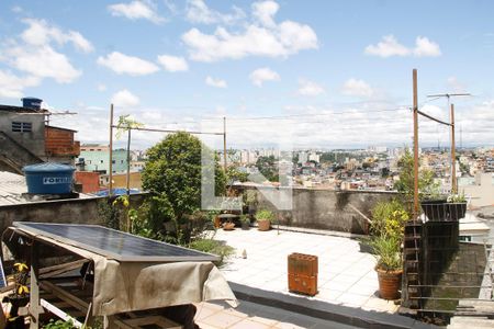 Casa à venda com 177m², 3 quartos e 2 vagas Casa à venda com 177m², 3 quartos e 2 vagasÁrea externa