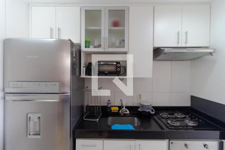 Cozinha de apartamento à venda com 2 quartos, 47m² em Vila Trinta E Um de Março, Campinas