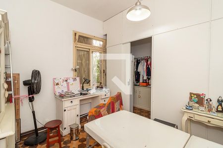 Casa à venda com 150m², 3 quartos e 4 vagas Casa à venda com 150m², 3 quartos e 4 vagasQuarto 3