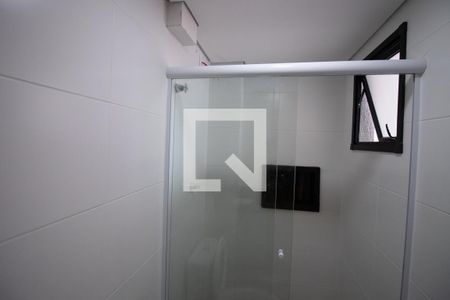 Apartamento à venda com 42m², 2 quartos e 1 vaga Apartamento à venda com 42m², 2 quartos e 1 vagaBanheiro