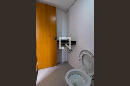 Apartamento à venda com 42m², 2 quartos e 1 vaga Apartamento à venda com 42m², 2 quartos e 1 vagaBanheiro