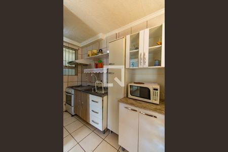 Cozinha de apartamento à venda com 2 quartos, 42m² em Mato Grande, Canoas