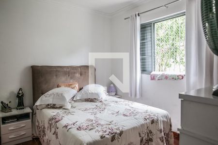 Quarto 1 de apartamento à venda com 2 quartos, 70m² em Vila Clarice, Santo André