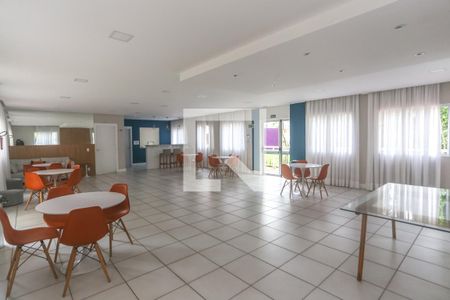Apartamento à venda com 41m², 2 quartos e sem vaga Apartamento à venda com 41m², 2 quartos e sem vagaSalão de festas