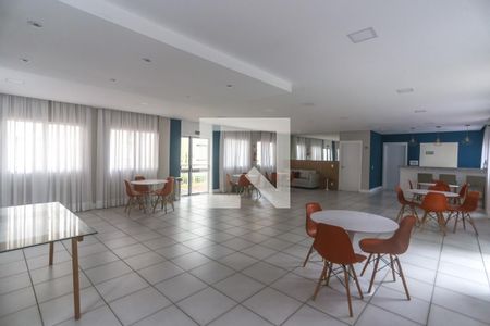 Apartamento à venda com 41m², 2 quartos e sem vaga Apartamento à venda com 41m², 2 quartos e sem vagaSalão de festas