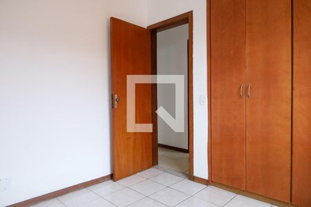 Quarto 1 de apartamento para alugar com 3 quartos, 76m² em Carlos Prates, Belo Horizonte