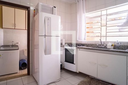 Cozinha  de casa à venda com 2 quartos, 89m² em Vila Domitila, São Paulo