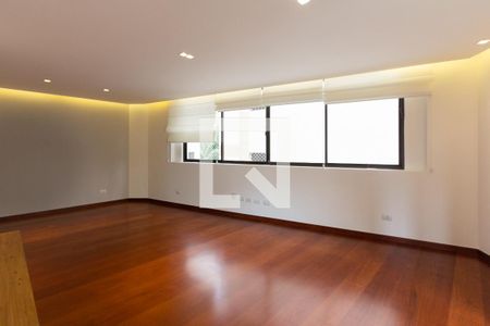 Sala de apartamento para alugar com 3 quartos, 120m² em Vila Uberabinha, São Paulo