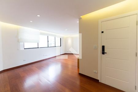 Sala de apartamento para alugar com 3 quartos, 120m² em Vila Uberabinha, São Paulo