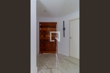Hall de Entrada de casa de condomínio à venda com 6 quartos, 800m² em Chácara Monte Alegre, São Paulo