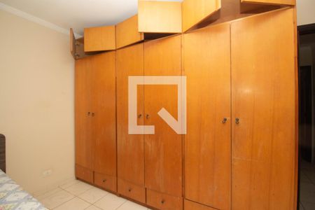 Quarto 1  de casa para alugar com 2 quartos, 75m² em Jardim São Ricardo, São Paulo