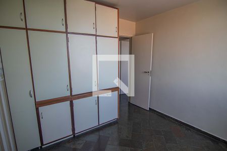 Quarto 1 de apartamento para alugar com 2 quartos, 60m² em Largo do Barradas, Niterói