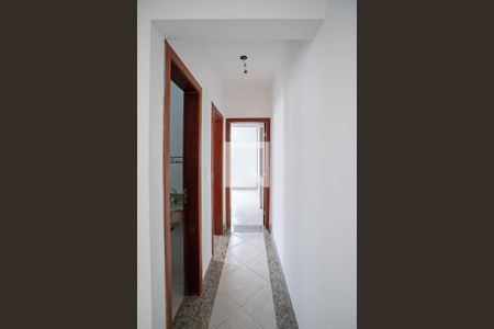 Corredor de apartamento para alugar com 2 quartos, 110m² em Castelo, Belo Horizonte