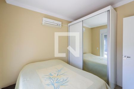 Quarto 1 de casa à venda com 3 quartos, 490m² em Tristeza, Porto Alegre