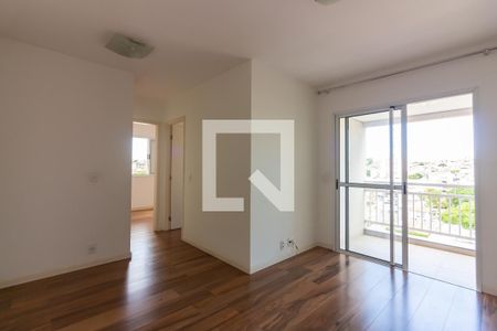 Sala  de apartamento para alugar com 2 quartos, 53m² em Quitaúna, Osasco