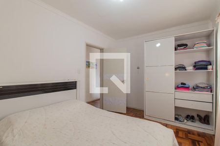 Quarto 1 de apartamento à venda com 2 quartos, 62m² em Cristal, Porto Alegre