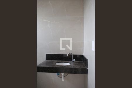 Banheiro Suíte de apartamento à venda com 2 quartos, 56m² em Santa Terezinha, Belo Horizonte