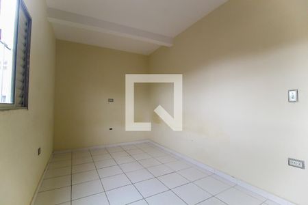 Quarto de casa para alugar com 1 quarto, 50m² em Parque Santa Rita, São Paulo