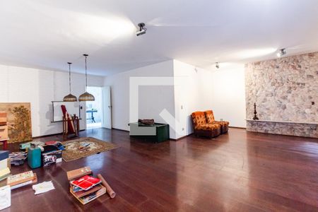 Sala de casa para alugar com 4 quartos, 280m² em Planalto Paulista, São Paulo