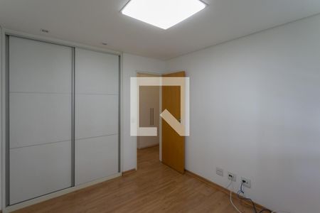 Quarto 1 de apartamento para alugar com 4 quartos, 140m² em Funcionários, Belo Horizonte