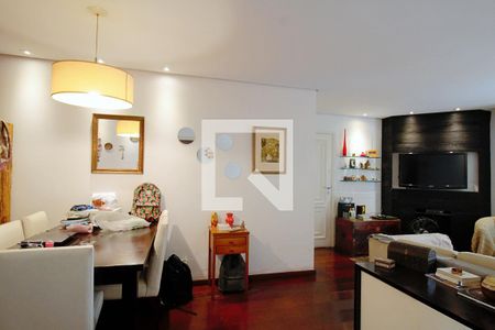 Sala  de apartamento à venda com 3 quartos, 160m² em Real Parque, São Paulo