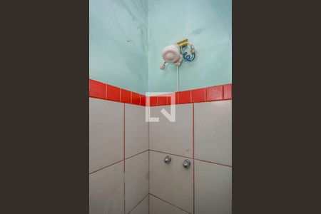 Banheiro Kitnet 1 de casa à venda com 12 quartos, 400m² em Bonfim, Belo Horizonte