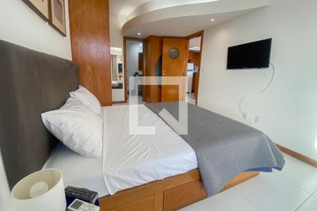 Suíte de apartamento para alugar com 1 quarto, 55m² em Barra, Salvador