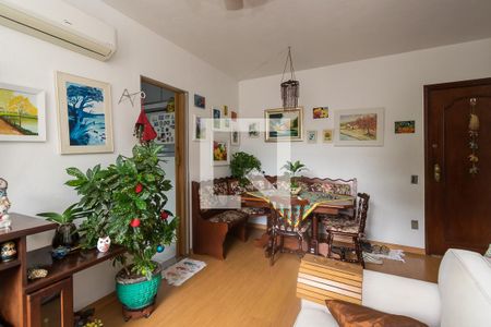 Sala de apartamento para alugar com 2 quartos, 40m² em Cordovil, Rio de Janeiro