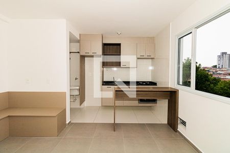 Sala de apartamento para alugar com 2 quartos, 44m² em Vila Isolina Mazzei, São Paulo