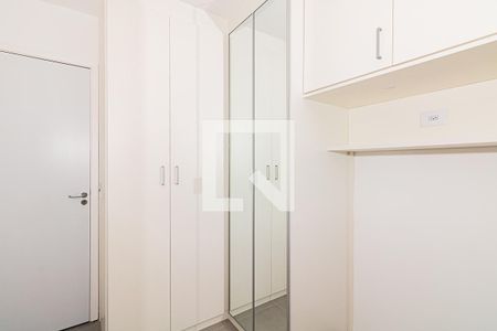 Quarto 2 de apartamento para alugar com 2 quartos, 44m² em Vila Isolina Mazzei, São Paulo