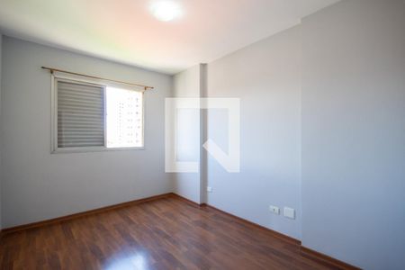 Quarto 2 de apartamento para alugar com 3 quartos, 78m² em Vila Osasco, Osasco