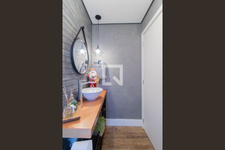 Lavabo de casa à venda com 3 quartos, 340m² em Teresópolis, Porto Alegre