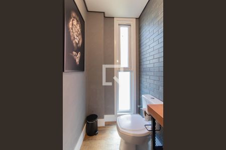 Lavabo de casa à venda com 3 quartos, 340m² em Teresópolis, Porto Alegre