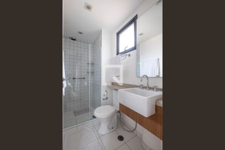 Suíte - Banheiro de apartamento para alugar com 1 quarto, 32m² em Cavaleiro, São Paulo