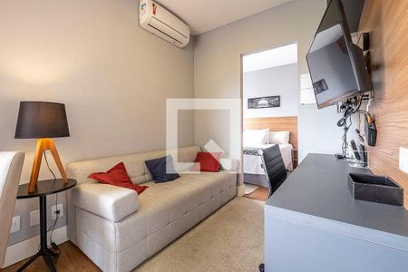 Sala/Cozinha de apartamento para alugar com 1 quarto, 32m² em Cavaleiro, São Paulo