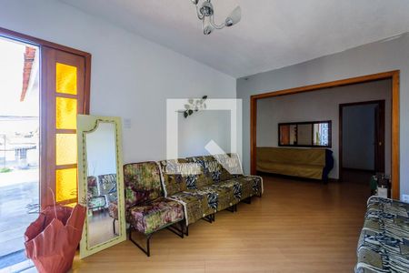 Sala 1 de casa à venda com 4 quartos, 320m² em Camaquã, Porto Alegre
