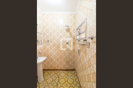 Banheiro de casa para alugar com 1 quarto, 36m² em Vila Regente Feijó, São Paulo