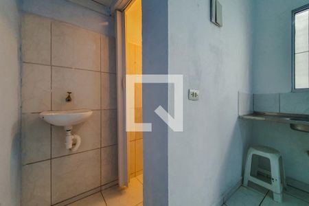 Studio Banheiro de casa para alugar com 1 quarto, 20m² em Cambuci, São Paulo