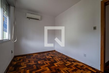 Quarto 1 de apartamento para alugar com 2 quartos, 53m² em Cristal, Porto Alegre