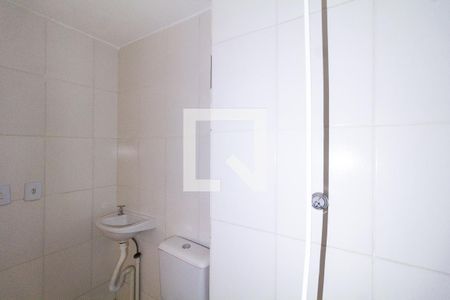 Apartamento à venda com 55m², 3 quartos e 1 vaga Apartamento à venda com 55m², 3 quartos e 1 vagaBanheiro