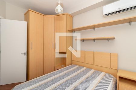 Quarto de apartamento para alugar com 1 quarto, 40m² em Floresta, Porto Alegre