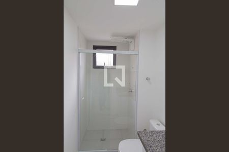 Apartamento à venda com 38m², 2 quartos e sem vaga Apartamento à venda com 38m², 2 quartos e sem vagaBanheiro