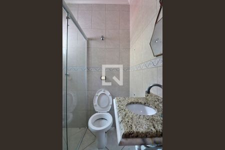 Banheiro da Suíte 1 de casa à venda com 4 quartos, 225m² em Vila Curuca, Santo André