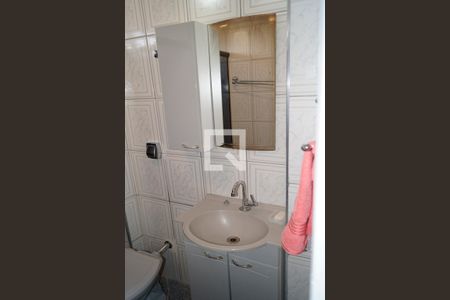 Banheiro de apartamento à venda com 1 quarto, 50m² em Vila Clementino, São Paulo