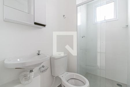 Banheiro de apartamento para alugar com 1 quarto, 30m² em Vila Guilhermina, São Paulo