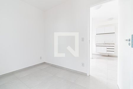 Quarto de apartamento para alugar com 1 quarto, 30m² em Vila Guilhermina, São Paulo